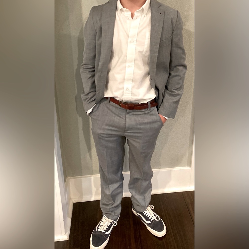 Boys Van Heusen suit size 12.